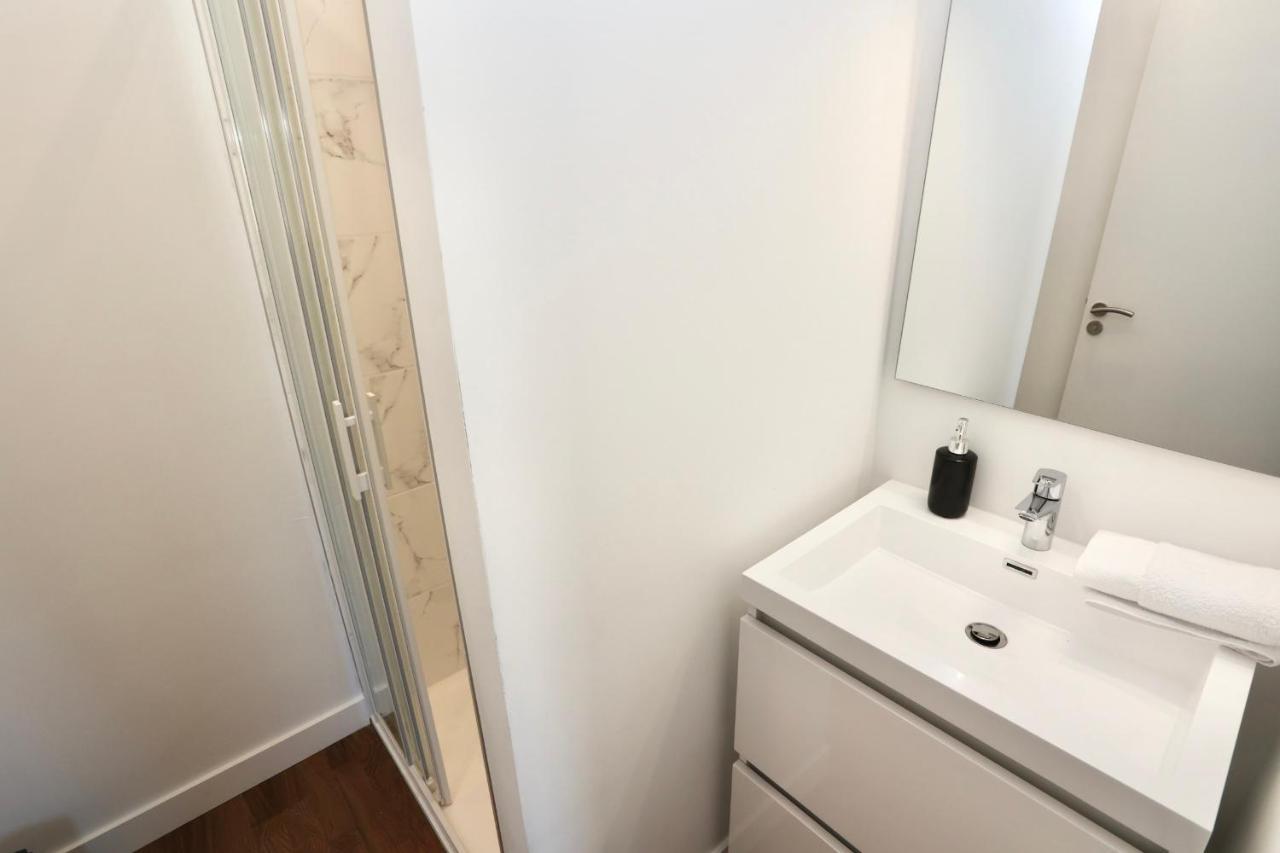 Napoleon Gare 8 T2 Dernier Etage Bylocly Apartment Pontivy Ngoại thất bức ảnh